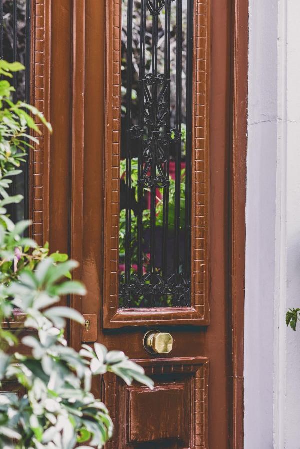 Neoclassical Apartment Near Acropolis - Livingstone Crystal Atény Exteriér fotografie